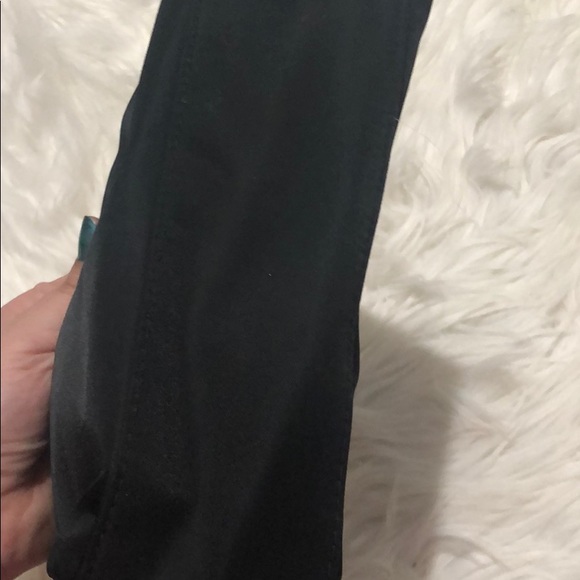 Kylie Cosmetics lips makeup bag❤️ - Picture 5 of 8